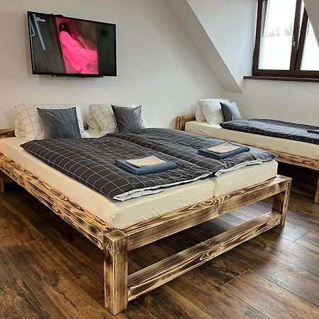 Apartman Kuga Mikulov Esterno foto