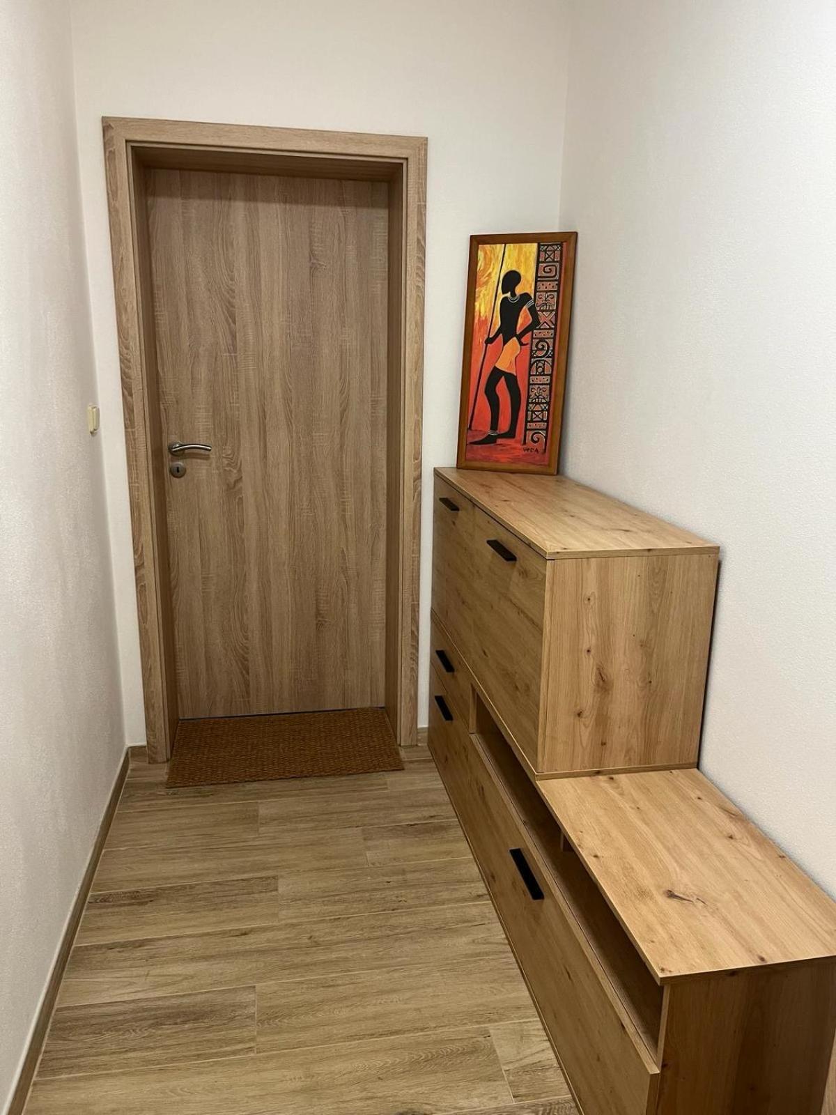 Apartman Kuga Mikulov Esterno foto