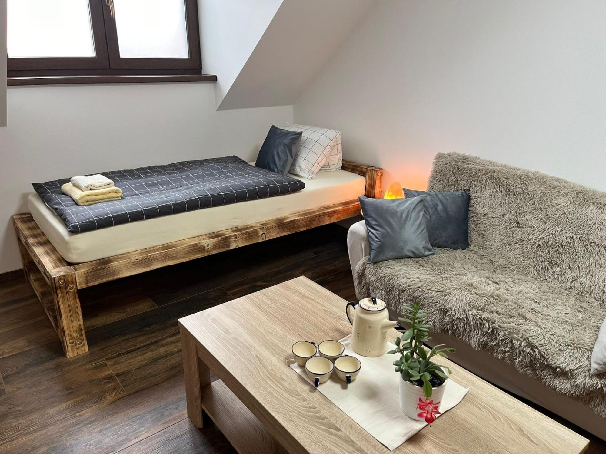 Apartman Kuga Mikulov Esterno foto